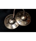 Cymbales avec dessins mantra en relief